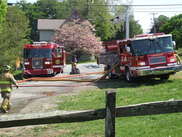 E-25-1 supplies E-51-2 at a working barn fire in Pocopson Twp.